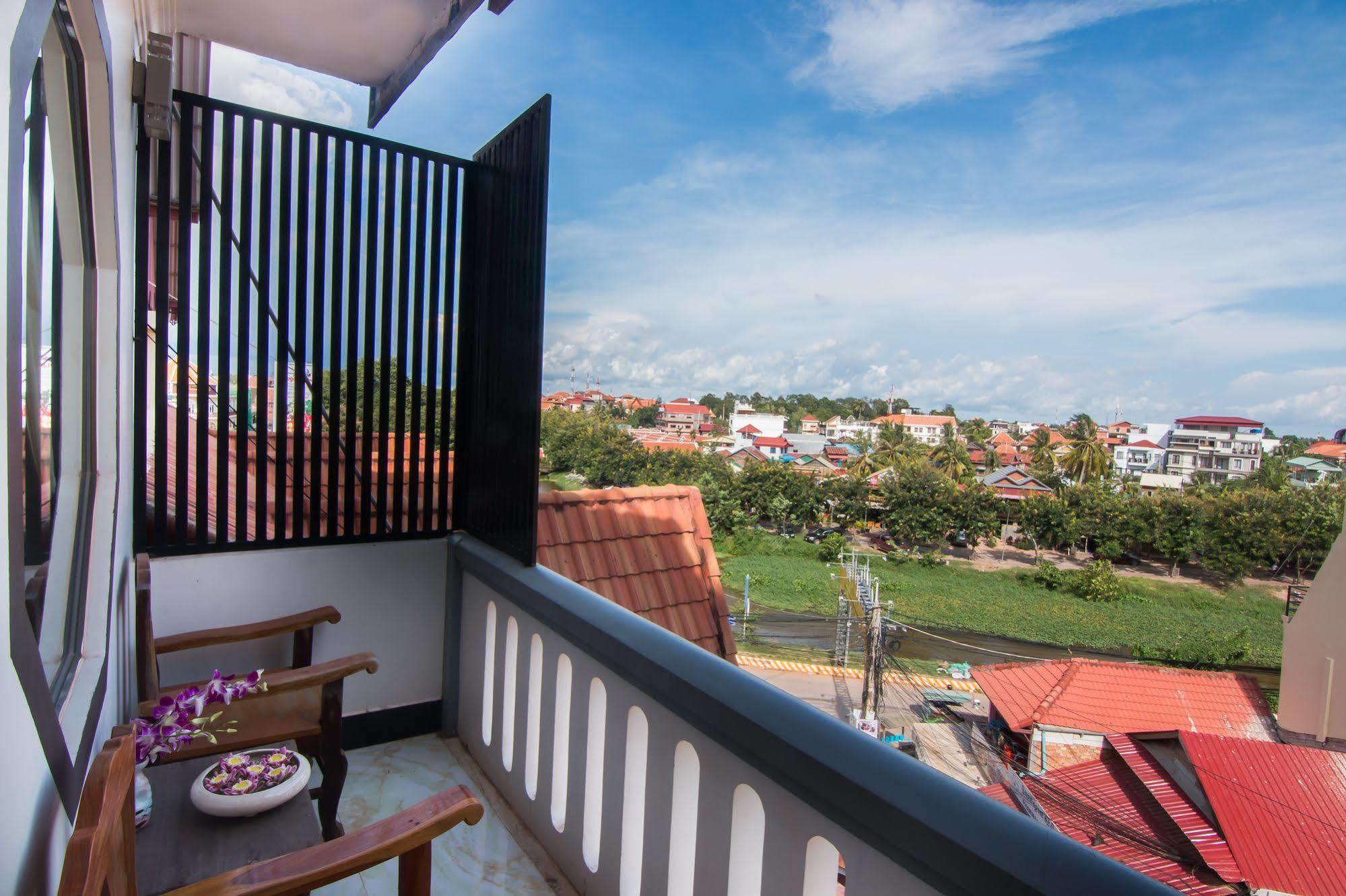 Angkor Udom Guesthouse Siem Reap Exterior photo